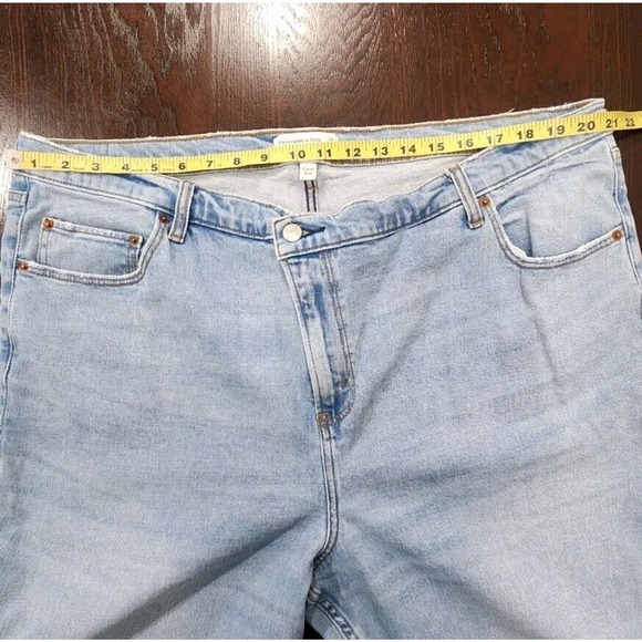 Abercrombie & Fitch 36/22 Ultra High Rise‎ 90s Straight Criss Cross Curve Jeans - Picture 10 of 13